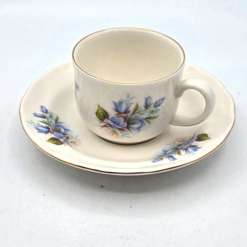 VINTAGE Royal Grafton Blue Wild Flowers Pattern Gold Rim Tea cup &Saucer ENGLAND